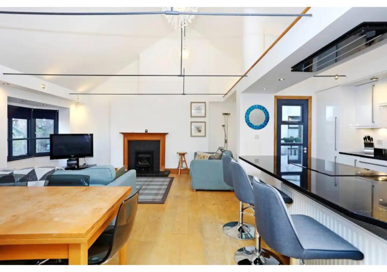 Апартаменты Altido Cosy 2-Bed Apt In The Old Town With Mezzanine Эдинбург Экстерьер фото